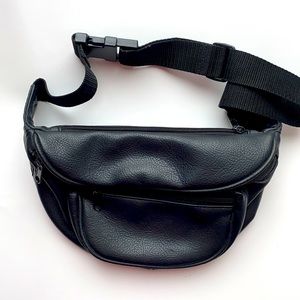 Fanny Pack